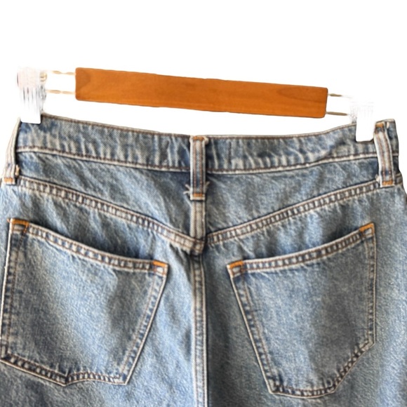 Abercrombie & Fitch - The Loose Short
High Rise Pleated Sz 28/6 - Picture 5 of 7